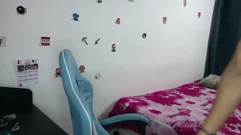 carapalida9008 online show from January 31, 3:33 pm