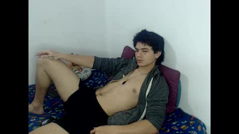 carapalida9008 online show from November 20, 11:53 am