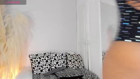 cardykambell online show from November 13, 4:48 am