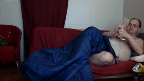 louis online show from November 18, 11:26 pm