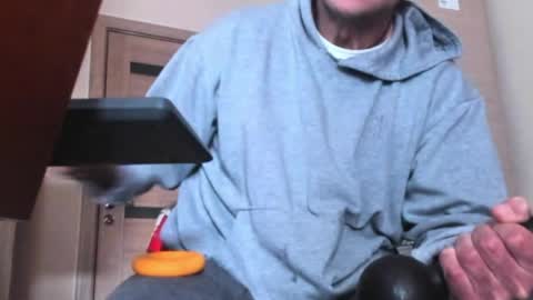 Laz online show from April 21, 10:55 am