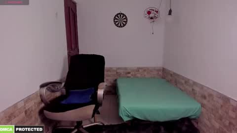 Carl online show from December 16, 4:08 am