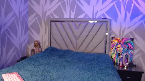 Snapshot of carla_santini chatting on October 11, 6:51 am Carla Santini online show from October 11, 6:51 am