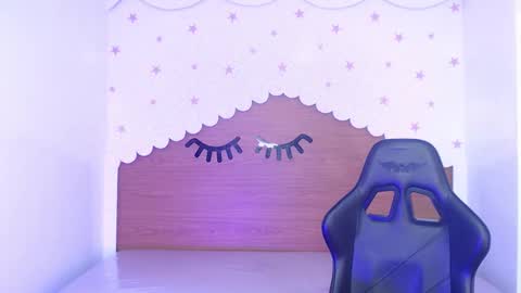 CARLYE   online show from November 13, 3:31 am