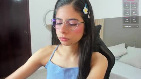 C A R L I N A online show from April 5, 12:35 pm