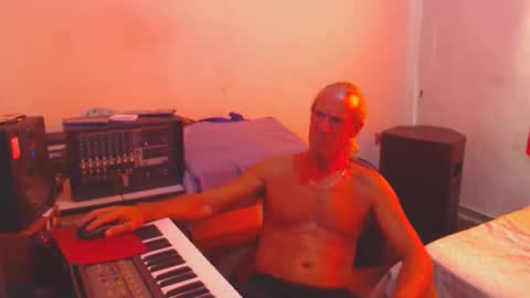 carlos online show from February 18, 11:32 am