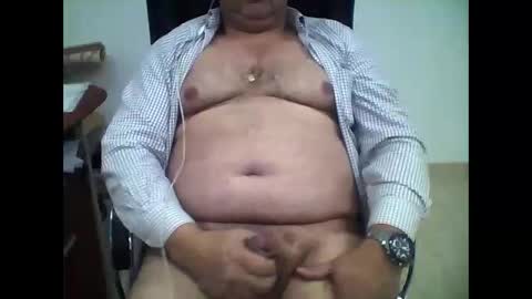 carlos8711 online show from January 7, 9:58 am