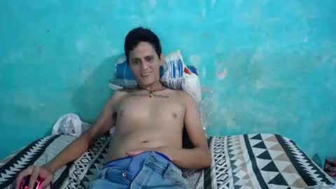 carlos_steven online show from April 21, 4:41 am