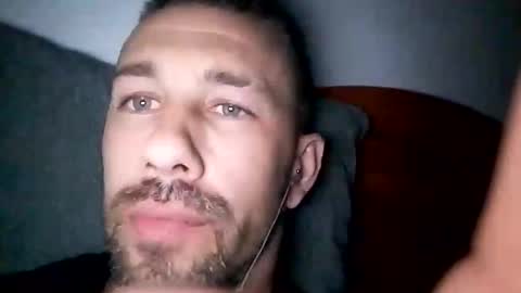 carloscadiz11 online show from November 18, 12:46 am