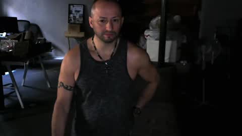 Carl online show from December 17, 2:33 pm