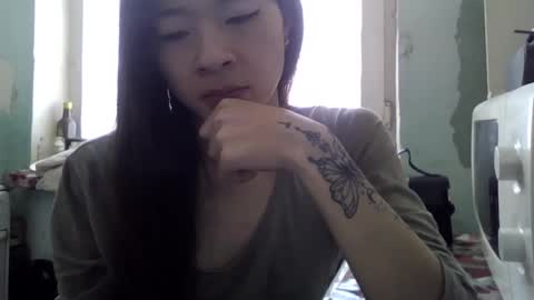 CarlyJoy online show from March 3, 10:38 am