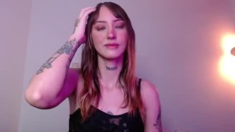 carmennrusso online show from March 12, 1:20 am