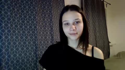 CarmenxAmore online show from December 18, 10:05 pm