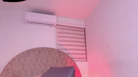 caro online show from March 4, 3:03 am