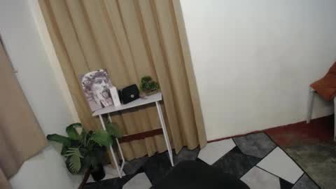 Carolina online show from January 6, 5:38 pm