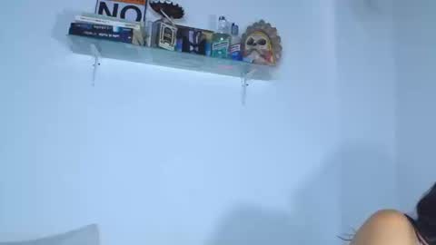 Snapshot of carolina_ml chatting on September 23, 2:00 pm CarolinaM online show from September 23, 2:00 pm