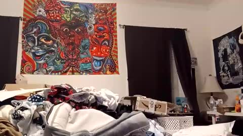 carolinajuggalo17 online show from May 11, 3:57 am