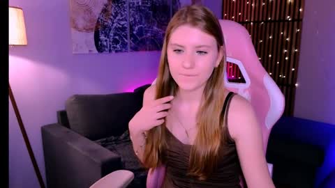 Caroline online show from March 28, 7:54 am