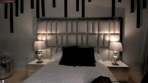 Caro online show from November 19, 10:36 am