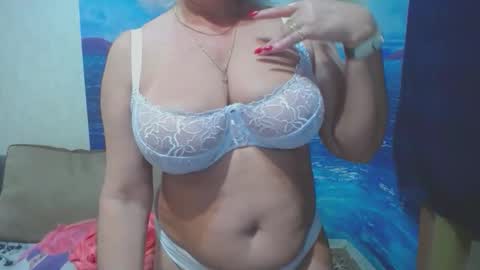 VicunaCool online show from October 29, 6:19 pm