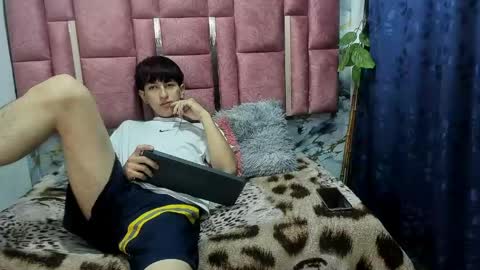 cartyxx online show from May 28, 1:20 pm
