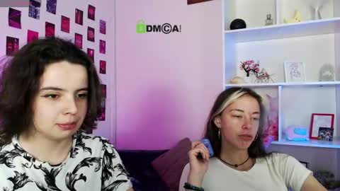 casey_meow_ online show from June 17, 8:41 am