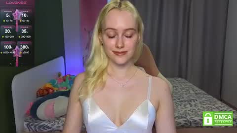 My name is Casey... Nice to meet you  I will be happy to have funthumbs up please its important online show from June 15, 9:01 am