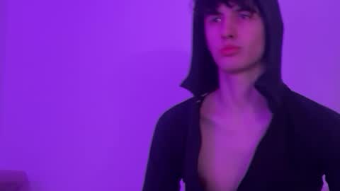 cashmasterparis online show from April 23, 9:16 pm