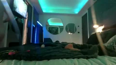 cassandra06400 online show from October 16, 2:22 am