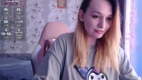 Casey Chris online show from April 21, 11:28 am