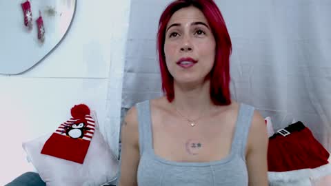 Snapshot of cassie_klein11 chatting on December 28, 12:36 am Susana independent model online show from December 28, 12:36 am