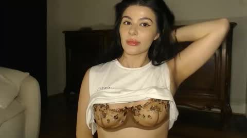 cassiealvarez online show from May 27, 1:57 am