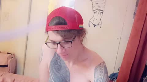 Cassiemichelle online show from May 17, 11:30 am