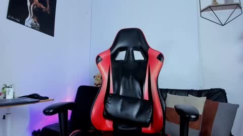 Matheo Brown online show from March 4, 11:32 pm