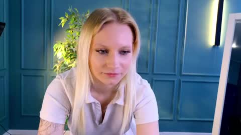 Haley online show from May 26, 8:20 am