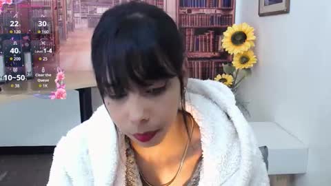 Snapshot of catalella_ar chatting on October 23, 3:19 am Queen Catalella online show from October 23, 3:19 am