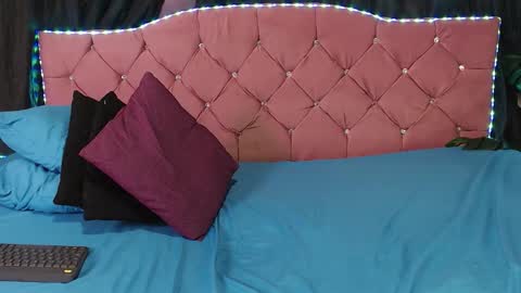 Cata Prins  online show from January 18, 12:14 pm