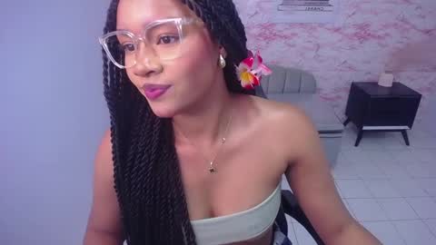 catalina25_t online show from February 18, 1:44 pm