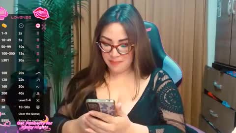 catalina3772516 online show from December 20, 2:51 am