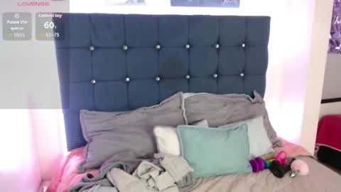 catalinajane1 online show from December 2, 2:59 pm