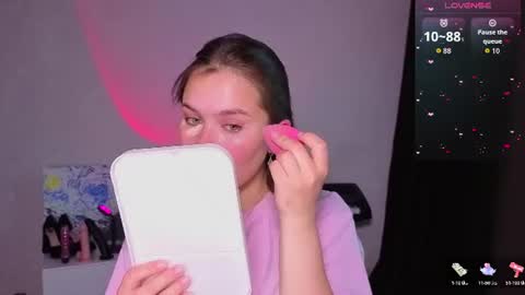 catherinekaris online show from July 1, 11:08 am