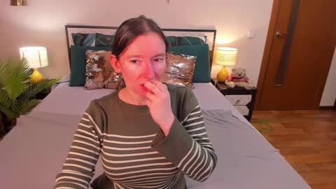 Catrin online show from March 9, 3:22 am