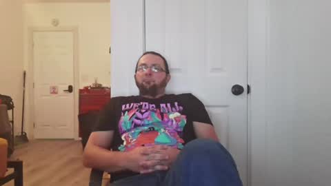 caz_corvidae online show from July 12, 9:29 pm
