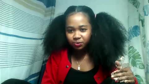 cclanioo online show from May 14, 8:51 pm