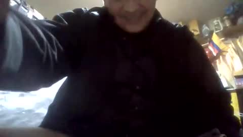 ccoolloomm online show from June 8, 4:08 pm