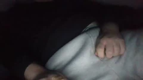 ceddie520 online show from December 18, 1:15 am