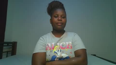 ceepretty25 online show from April 1, 10:05 am