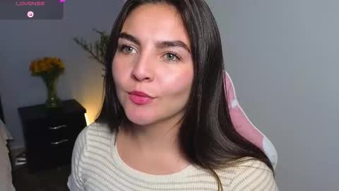 Snapshot of celeste_1star chatting on October 7, 5:58 am celeste_1star online show from October 7, 5:58 am