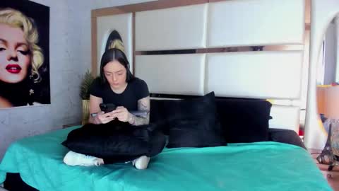 celeste_starsss online show from November 11, 9:06 pm