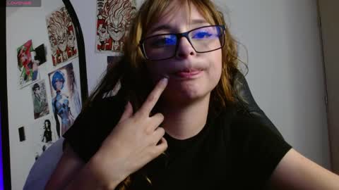 celesteayase online show from April 9, 6:19 am